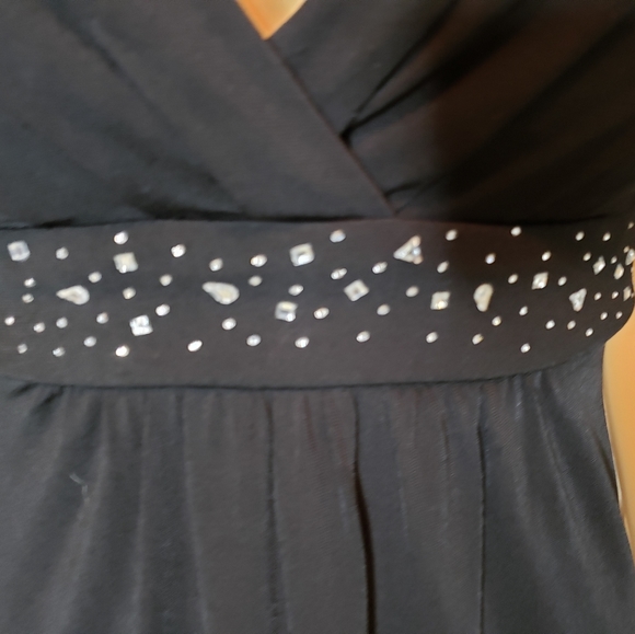 Black Cocktail Dress - Picture 5 of 8